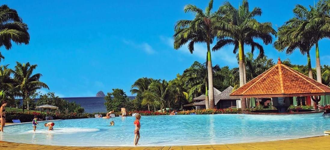 Au Beau Village Studio Avec Piscine Magnifique Sainte-Luce Extérieur photo