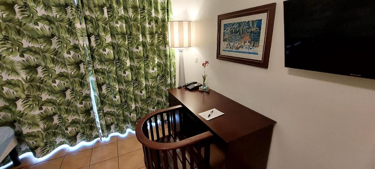 Au Beau Village Studio Avec Piscine Magnifique Sainte-Luce Extérieur photo